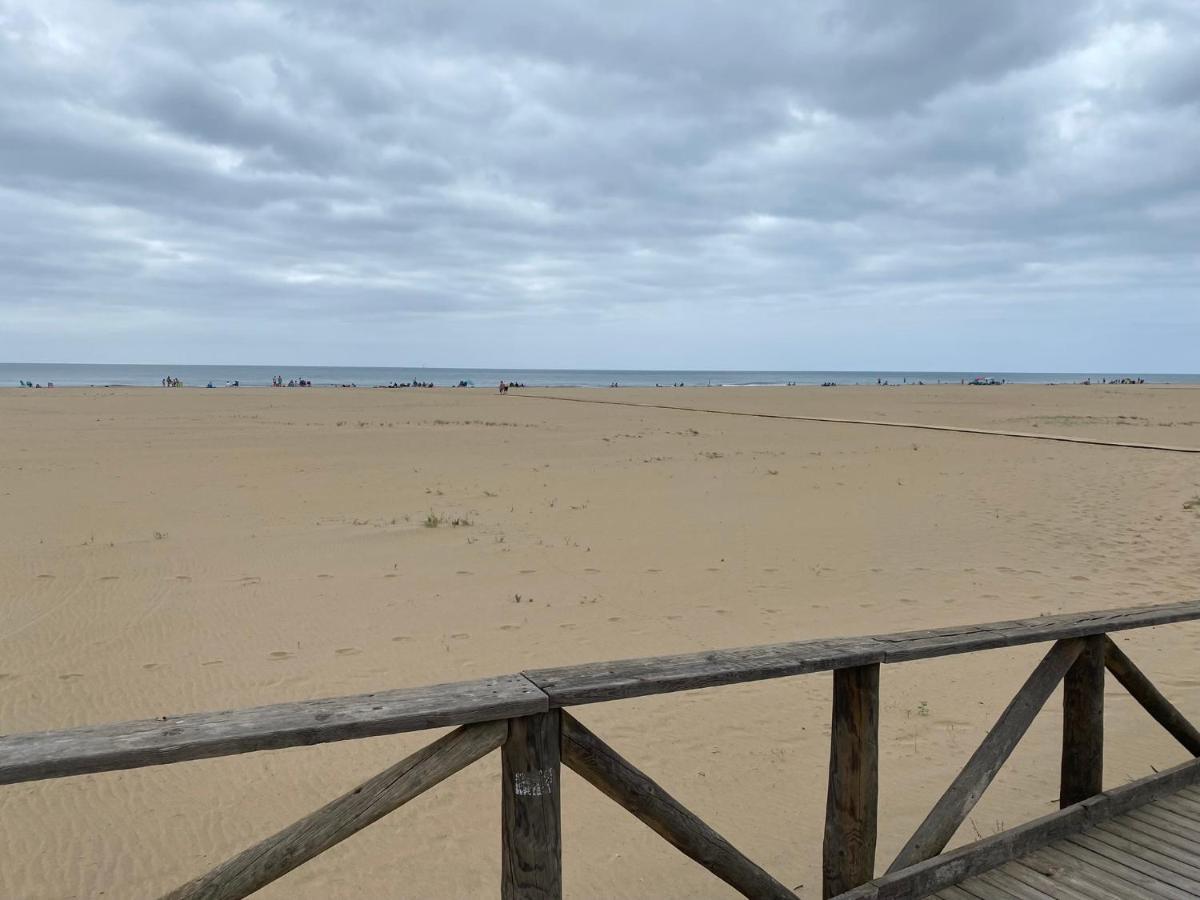 Apartamento Primera Linea De Playa Исла-Канела Экстерьер фото
